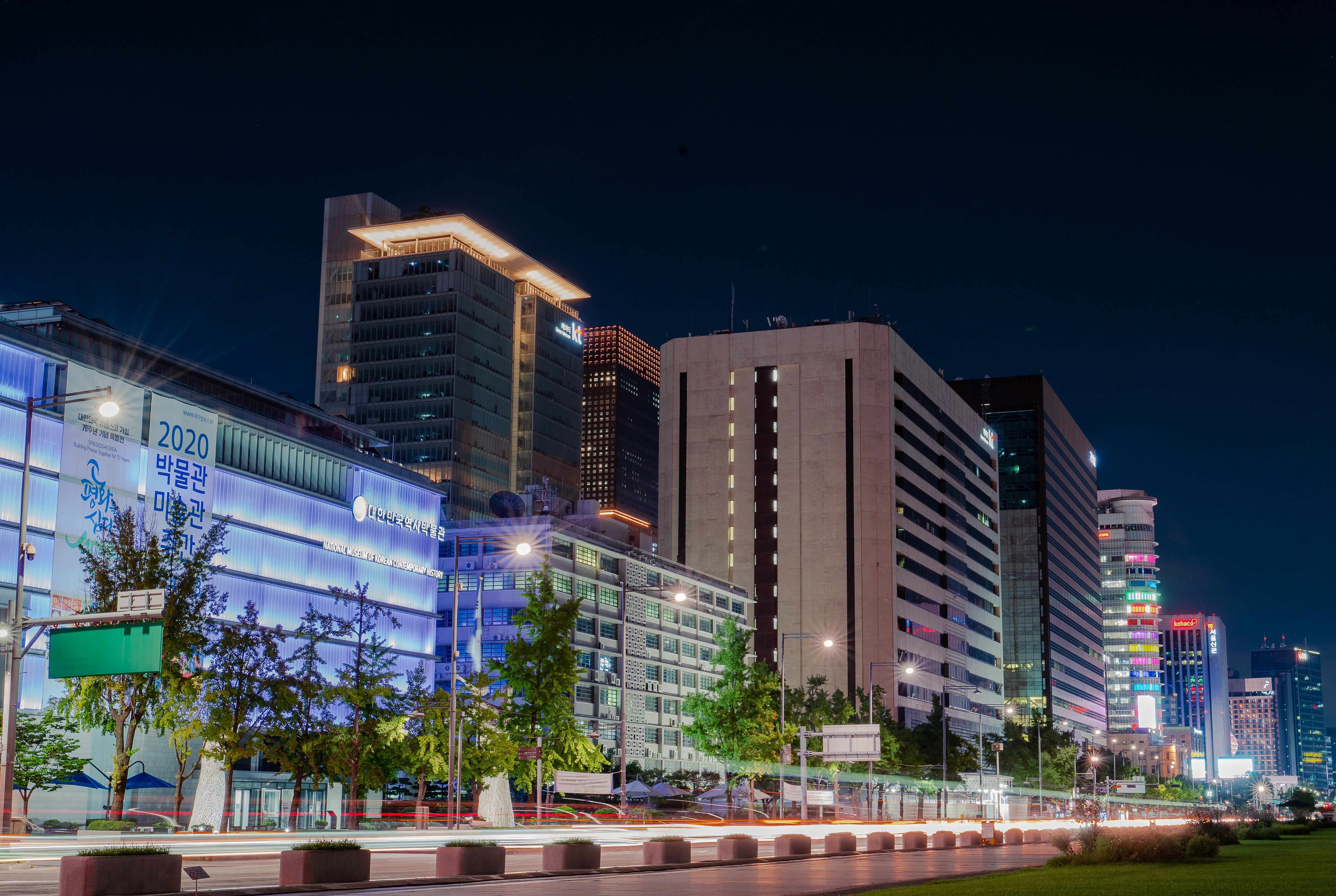 Dynamic Urban Lights of Seoul's Skyline at Night